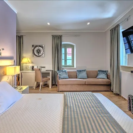 Fiscardonna Luxury 4*