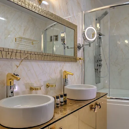 Fiscardonna Luxury Hotel 4*