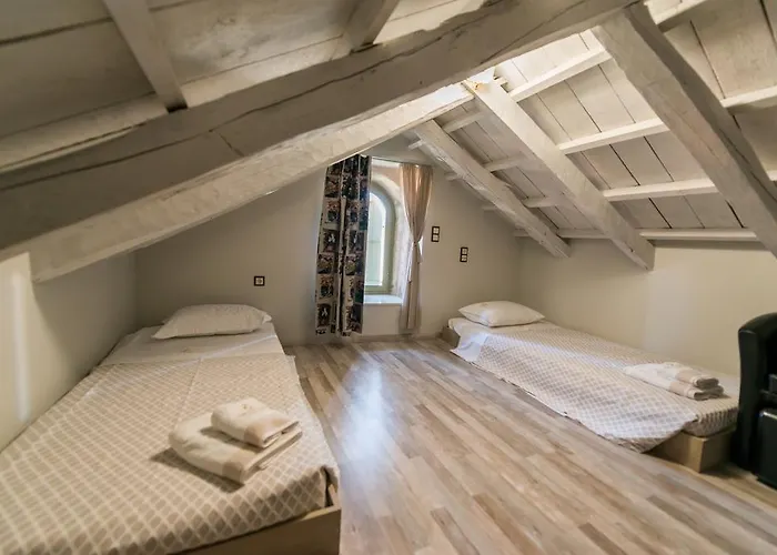 Fiscardonna Luxury מלון