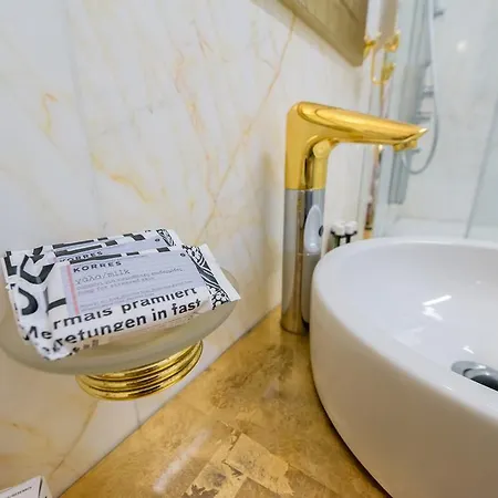 Fiscardonna Luxury Отель 4*
