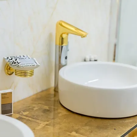 Fiscardonna Luxury Фискардон